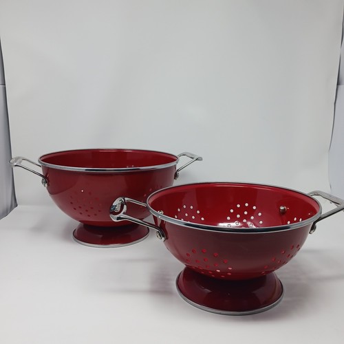 Cuisinart red enameled steel - red,